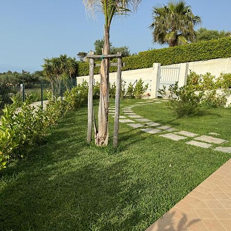 Villa Dei Fiori Zambrone Eksteriør bilde